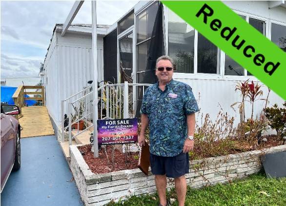 Mobile home for sale in Venice, FL